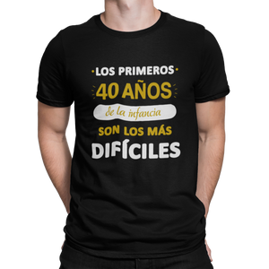 40 AÑOS DE INFANCIA - CAMISETA - - kxulo